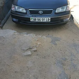 Toyota Camry 2000