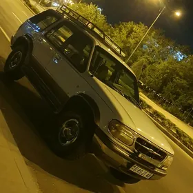 Ford Explorer 1996