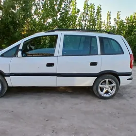 Opel Zafira 2003