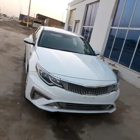 Kia Optima 2019