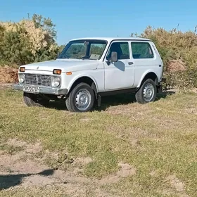 Lada Niva 2003