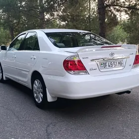 Toyota Camry 2003