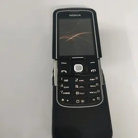 Nokia 8600 luna