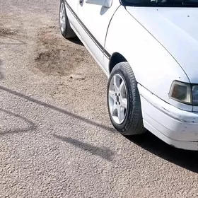 Opel Vectra 1990