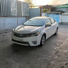 Toyota Corolla 2015