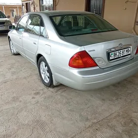 Toyota Avalon 2001