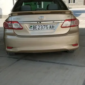 Toyota Corolla 2013