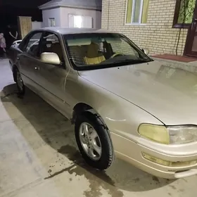 Toyota Camry 1993