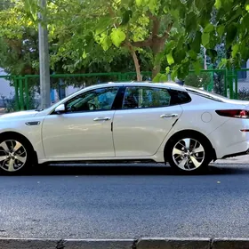 Kia Optima 2020