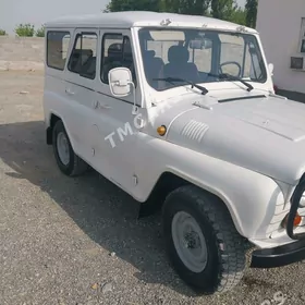 UAZ 469 1999