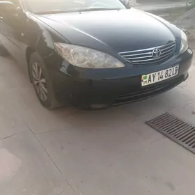 Toyota Camry 2005