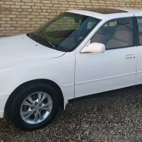 Toyota Camry 1996