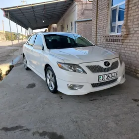 Toyota Camry 2011