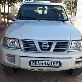 Nissan Patrol 2002