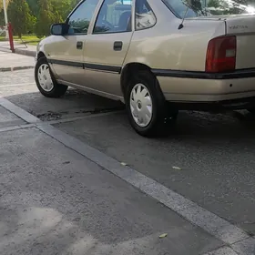 Opel Vectra 1990