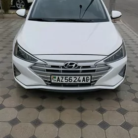 Hyundai Elantra 2019