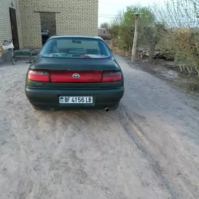 Toyota Carina 1993