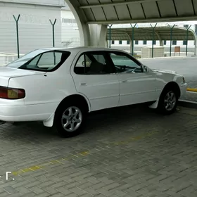 Toyota Camry 1995