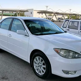 Toyota Camry 2004