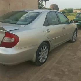 Toyota Camry 2003