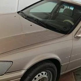 Toyota Camry 2000