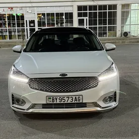 Kia Cadenza 2017