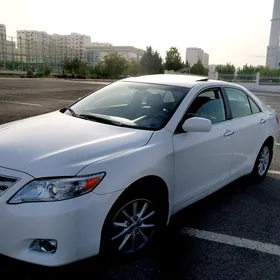 Toyota Camry 2011