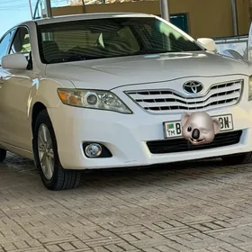 Toyota Camry 2010