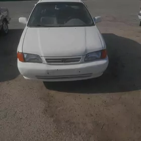 Toyota Tercel 1996