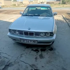 BMW 525 1992