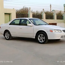 Toyota Camry 2000