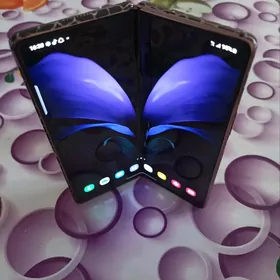 Samsung Z Fold 2