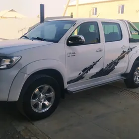 Toyota Hilux 2010