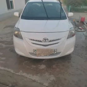 Toyota Yaris 2008