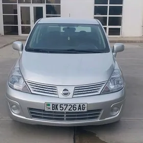 Nissan Versa 2010