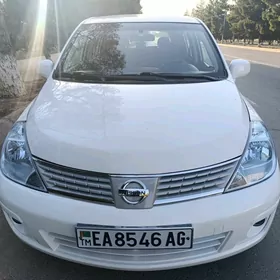 Nissan Versa 2008