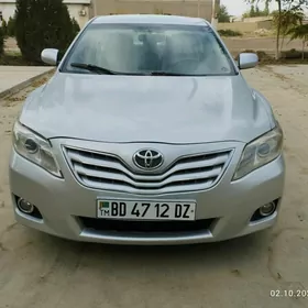 Toyota Camry 2010