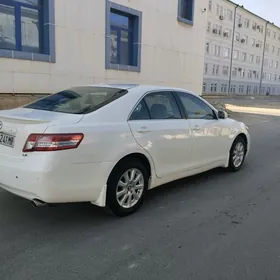 Toyota Camry 2011