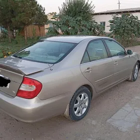 Toyota Camry 2003