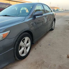 Toyota Camry 2010