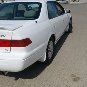 Toyota Camry 2000