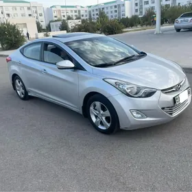 Hyundai Elantra 2011