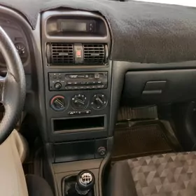 Opel Astra 1999