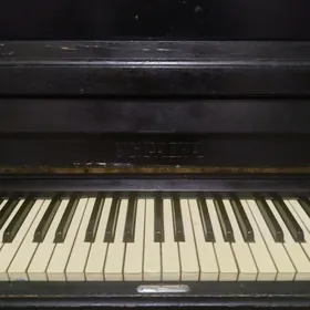 Pianino