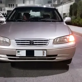 Toyota Camry 1997