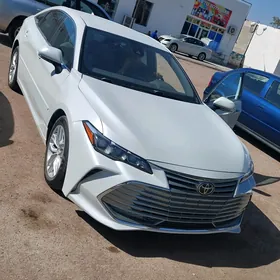 Toyota Avalon 2021