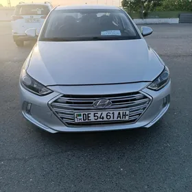 Hyundai Elantra 2018