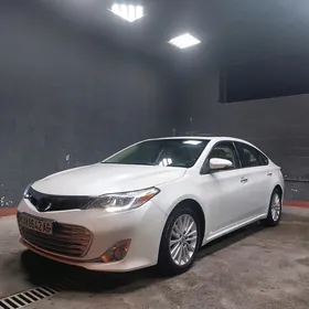 Toyota Avalon 2013