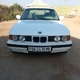 BMW 525 1990