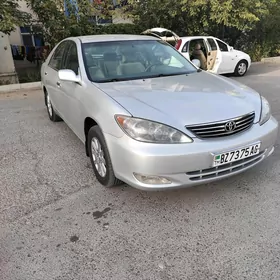 Toyota Camry 2003